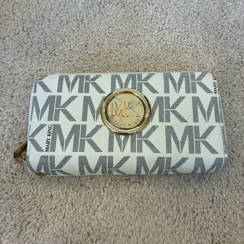 NWOT Mary King Purse Shoulder Bag with Wallet - Picture 11 of 15